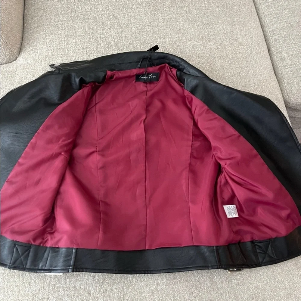 Women's Black faux LeatherJacket - love tree - Picture 5 of 5